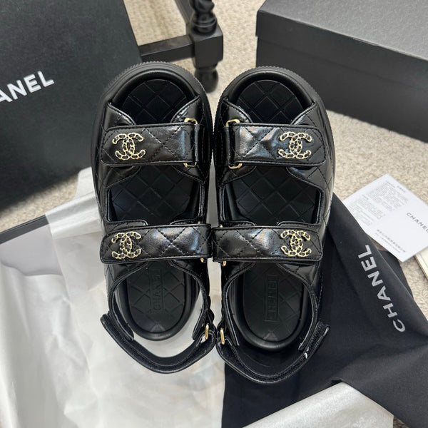 CC 25B Thick-Sole Casual Sandals with Velcro Black Leather 489312