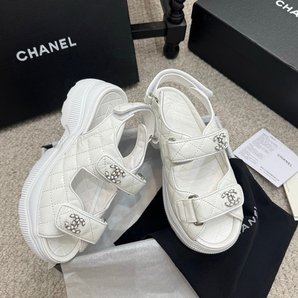 CC 25B Thick-Sole Casual Sandals with Velcro White Leather 489311