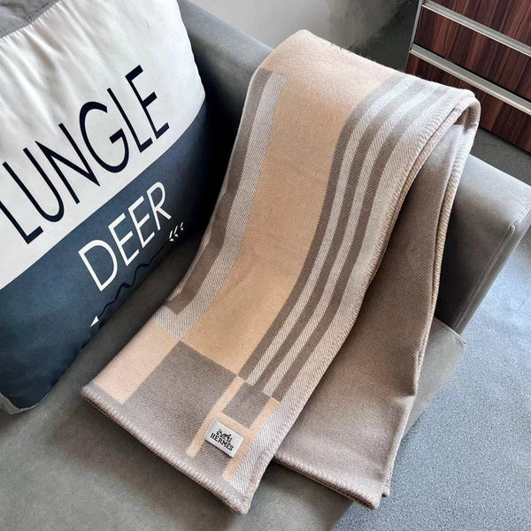 HM Ithaque Blanket 175cm Beige Gray Jacquard Wool and Cashmere