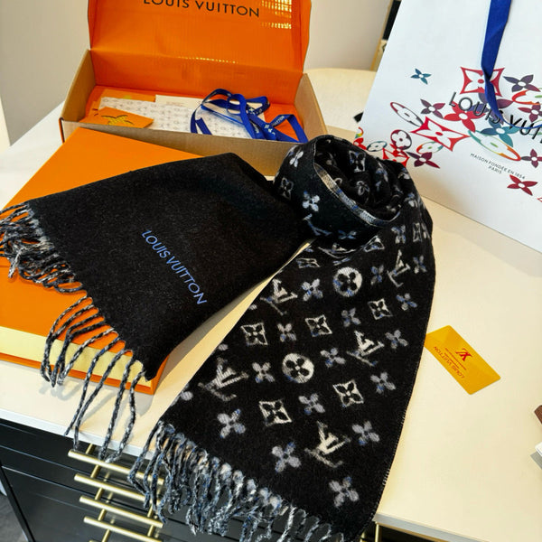 LV Double-Sided Plaid Scarf Black Wool Cashmere 839567
