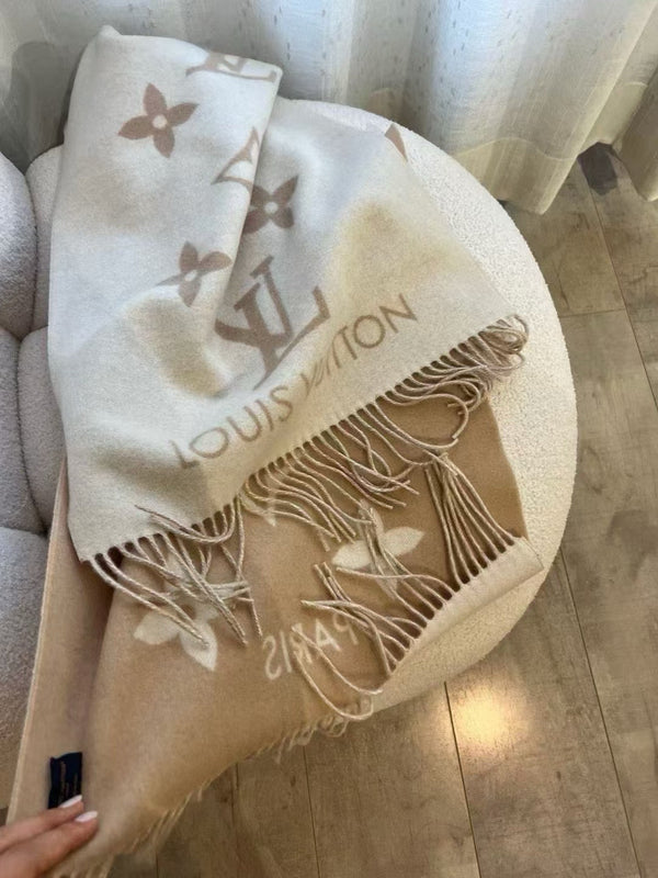 LV Reykjavik Scarf 170cm Beige Clair Cashmere 839546