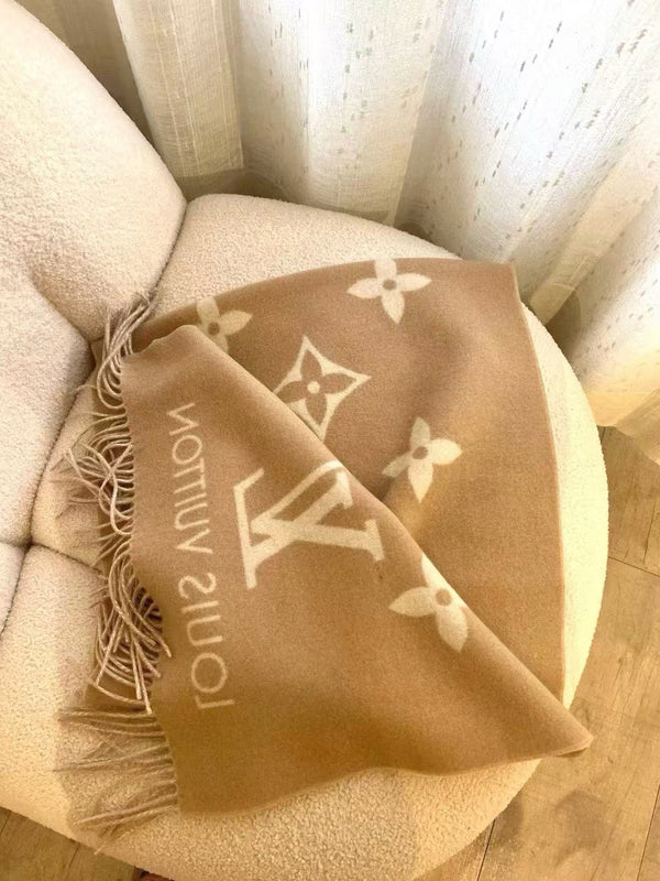 LV Reykjavik Scarf 170cm Beige Clair Cashmere 839546