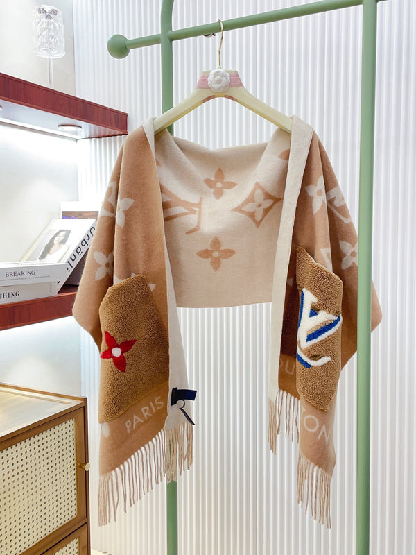 LV Brown and White Cashmere with Wool Pockets 839468