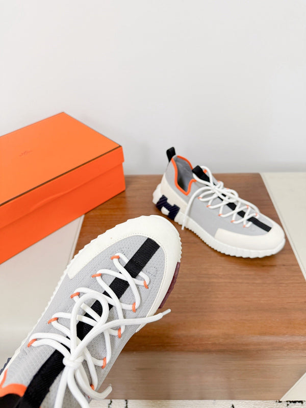 HM 25VS Lift Slip-On Sneakers Gray Cowhide Down Fabric 492928