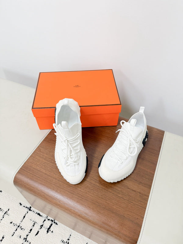 HM 25VS Lift Slip-On Sneakers White Cowhide Down Fabric 492932