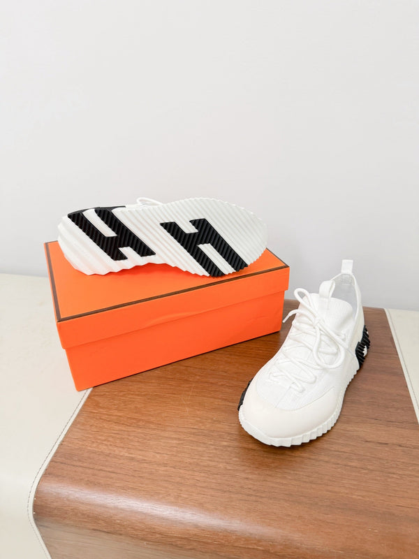 HM 25VS Lift Slip-On Sneakers White Cowhide Down Fabric 492932