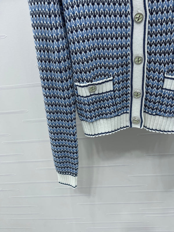 CC 25 Round Neck Knitted Wool Long-Sleeved Blue Cardigan