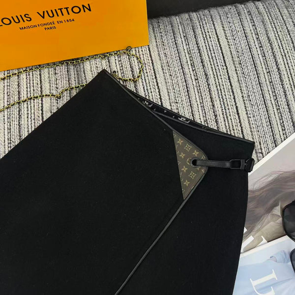 LV 25FW Double-Faced Wool Short Skirt Lambskin Edge Black 311689