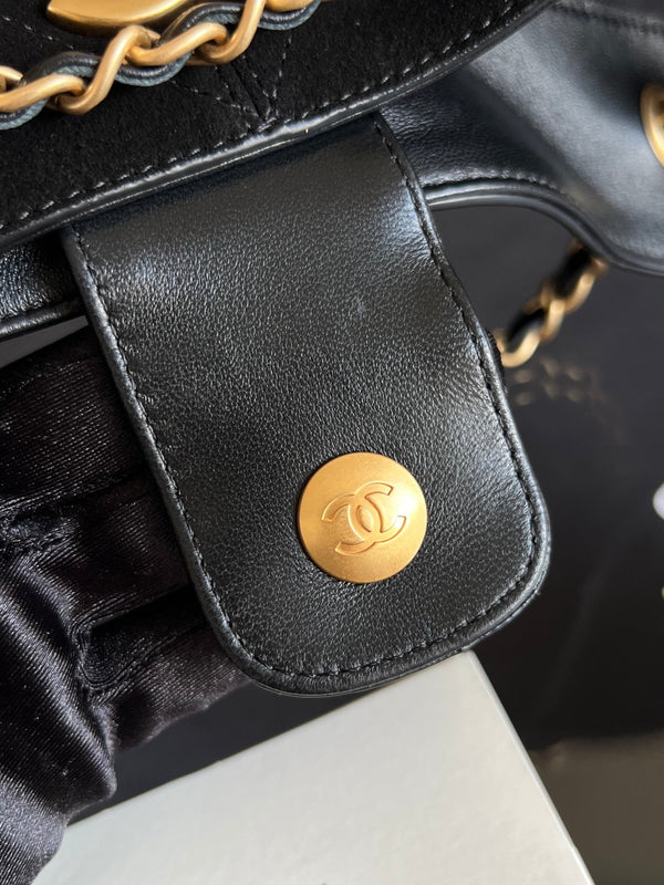 CC 25A Small Tote 36cm Black Suede Black Calfskin