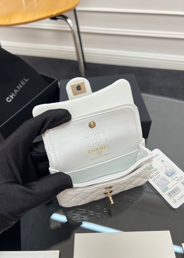 CC 25A Super Mini Bag 12.5cm White Lambskin