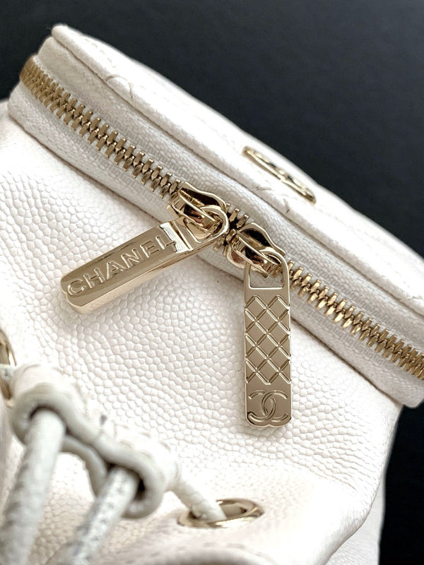 CC 22B Mini Chain 12.5cm Buckle Bag White Calfskin
