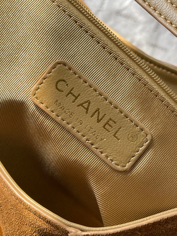 CC 25A Tote Bag 33cm Brown Suede