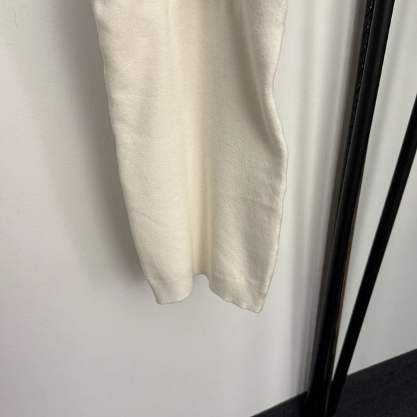 CC Patch Deep V-neck Hip-hugging Knitted Suspender Dress