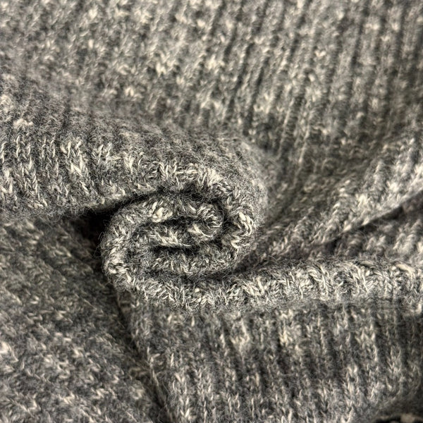 CC Single-breasted V-neck Long-sleeved Knitted Cardigan