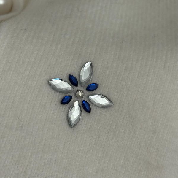 CC Pearl Button Round Neck Long-sleeved Knitted Cardigan