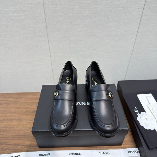 CC 25K Logo Button Loafers 35mm High Heel Black Calfskin 517627