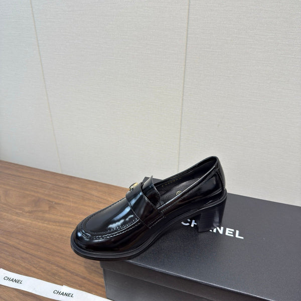 CC 25K Logo Button Loafers 35mm High Heel Shiny Black Calfskin 517625