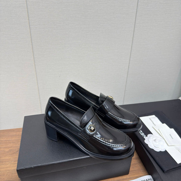 CC 25K Logo Button Loafers 35mm High Heel Shiny Black Calfskin 517625