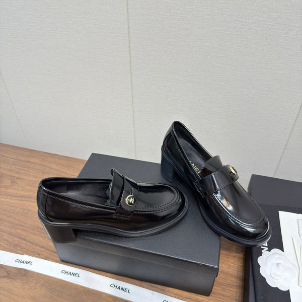 CC 25K Logo Button Loafers 35mm High Heel Shiny Black Calfskin 517625
