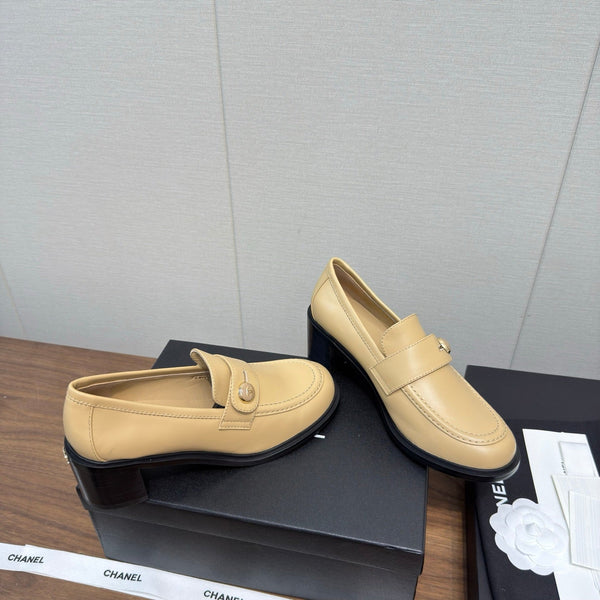 CC 25K Logo Button Loafers 35mm High Heel Beige Calfskin 517624