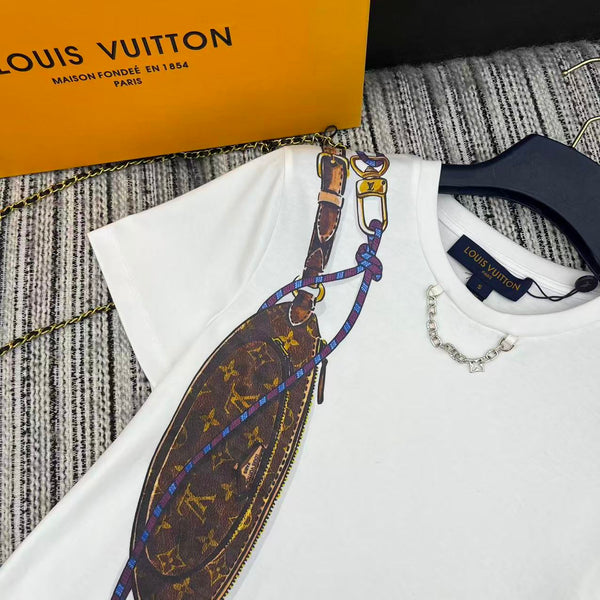 LV 25Ss Monogram 3D Crossbody Bag Metal Chain White Cotton T-Shirt