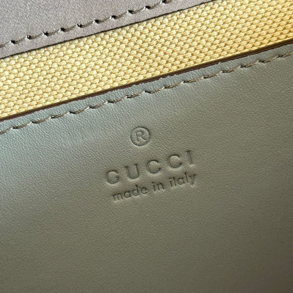 GG Marmont Double-G 22cm Gray Suede