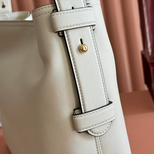 GG 25FW Beatrix Handbag 35cm White Calfskin GHW