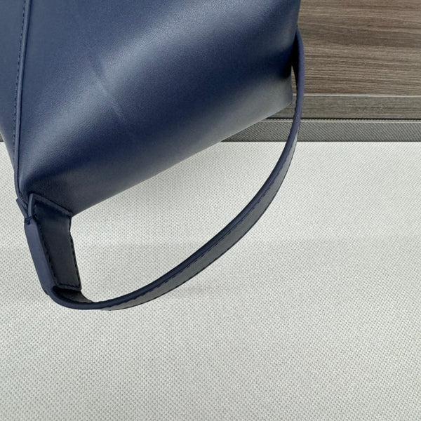 Loewe Puzzle Fold 22cm Handbag in Navy Blue Glossy Calfskin 274162