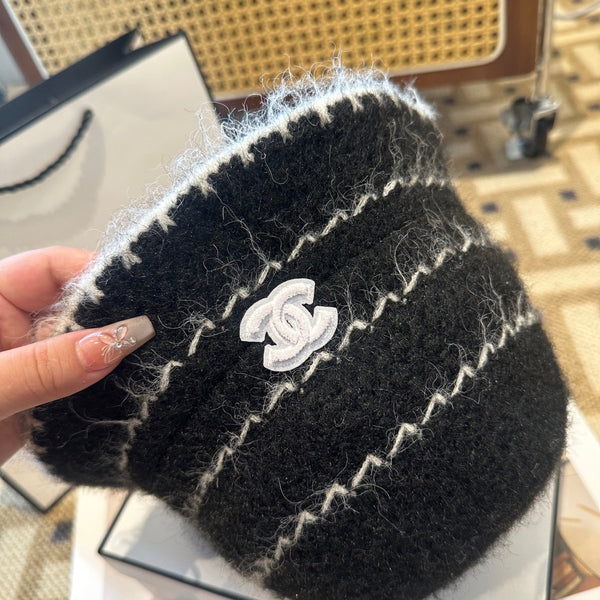 Chanel Nouveau Chapeau Bob en Maille Mélange de Laine Automne/Hiver Noir 960028