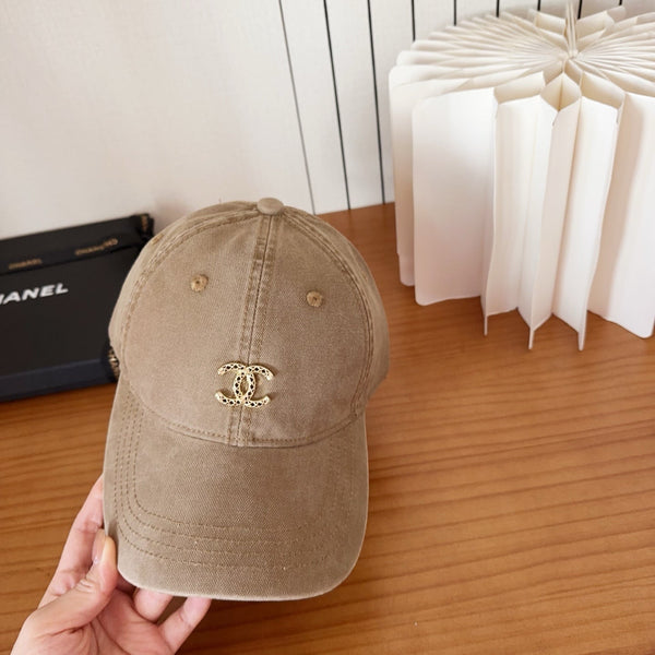 Casquette de baseball Chanel Neuve Marron en Coton 960121