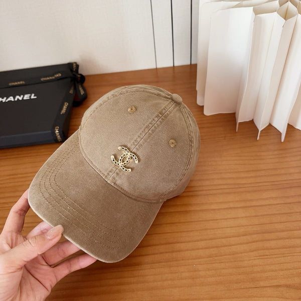 Casquette de baseball Chanel Neuve Marron en Coton 960121