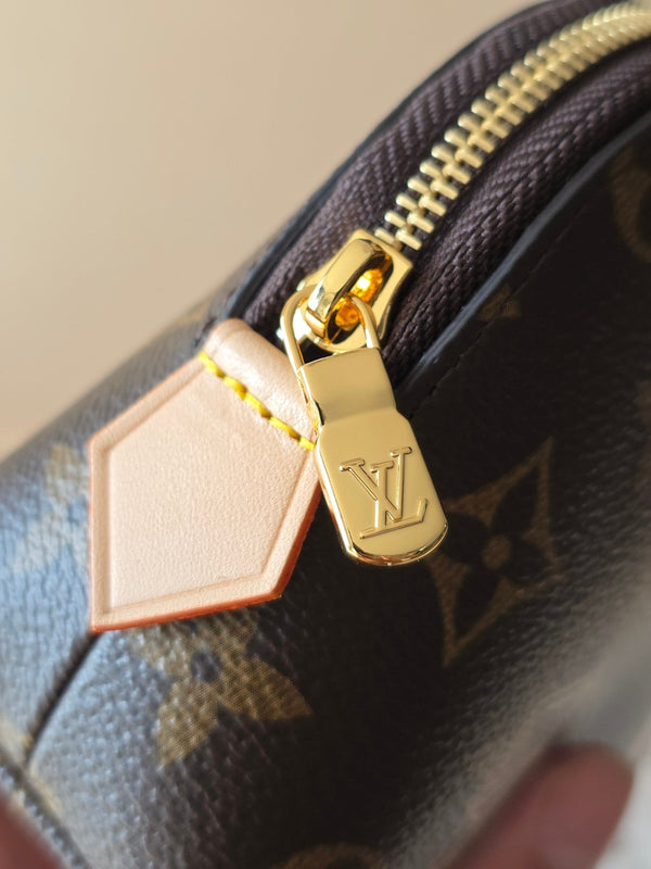 LV Christmas Collection Cosmetic Bag Brown Monogram Canvas 274909