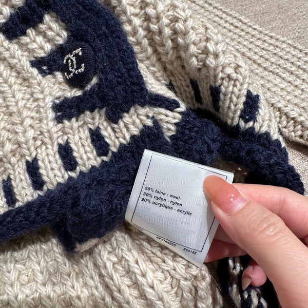 Chanel 25S Fragrant Milk Tea Color-Blocked Cardigan knitted 333184