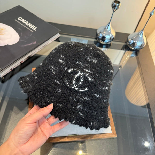 Chanel Bob tricoté noir en fibre 980145