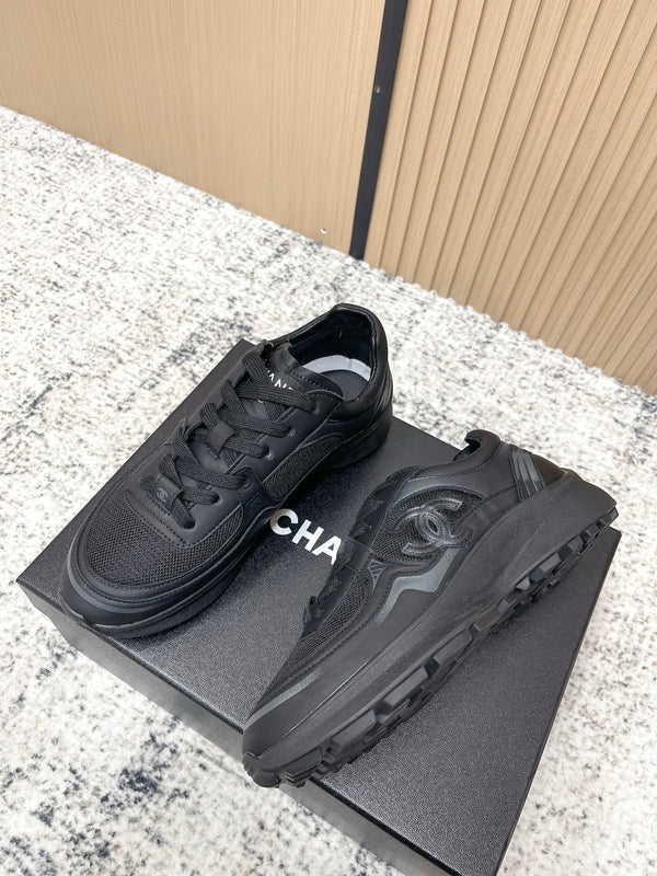 Chanel 26SS Nouvelles Baskets Décontractées Noires en Cuir de Vachette et Tissu Mesh 591413