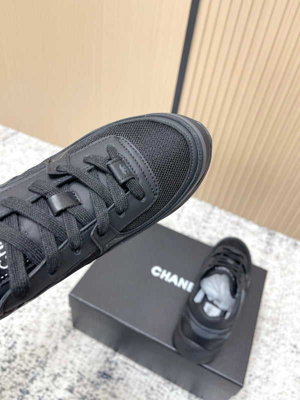 Chanel 26SS Nouvelles Baskets Décontractées Noires en Cuir de Vachette et Tissu Mesh 591413