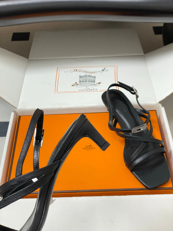 HM Muse Sandal 40 Black in Calfskin 593820