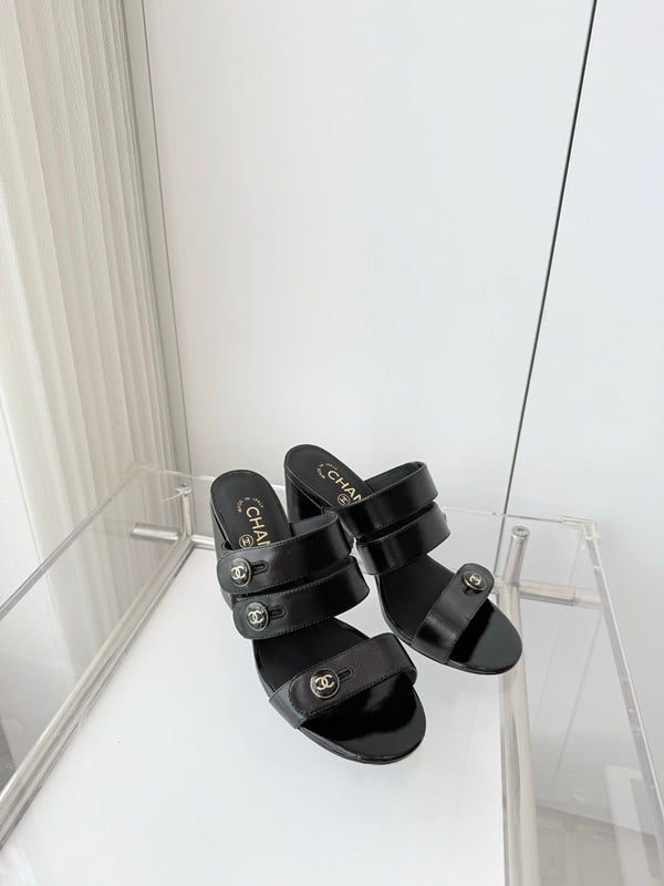 Chanel 26 Turnlock 85 Black Sandal Mule in Lambskin 597392