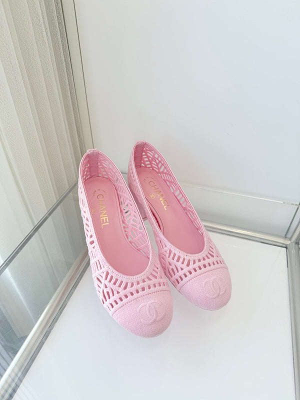 Chanel 26 Ballerines Femme 50 Roses en Tissu 597341