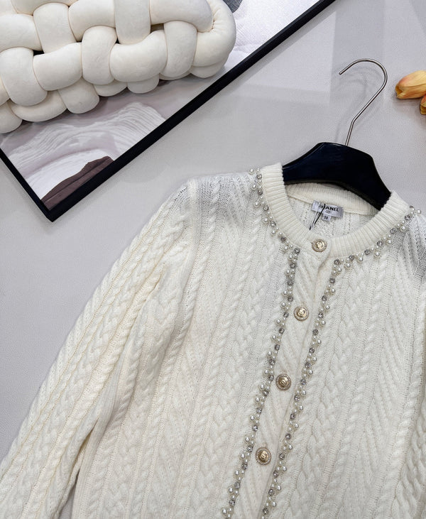 Cardigan col rond en maille torsadée Chanel blanc en laine 799518