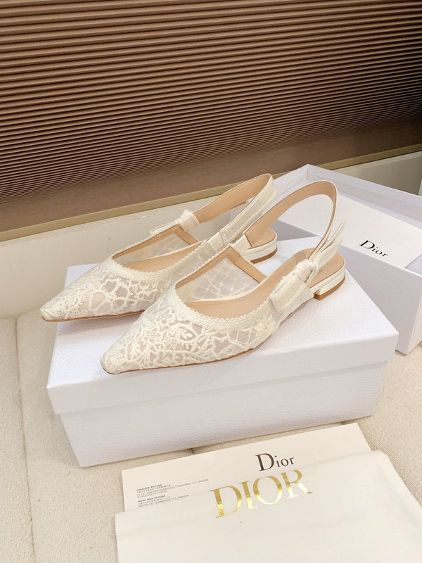 CD Ribbon Lace Open-toe Ivory Sandals in Sheepskin 598117