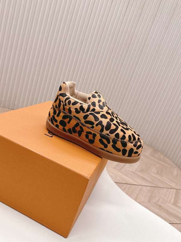 LV x Nigo Collaboration Yeti Sneakers Leopard in Suede Cowhide Leather 600793