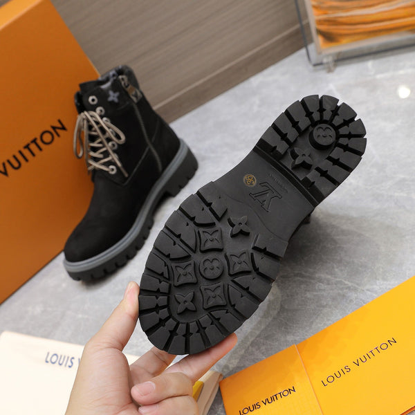 LV x Timberland Collaboration Monogram Black Ankle Boots 35 in Suede Cowhide Leather 600807