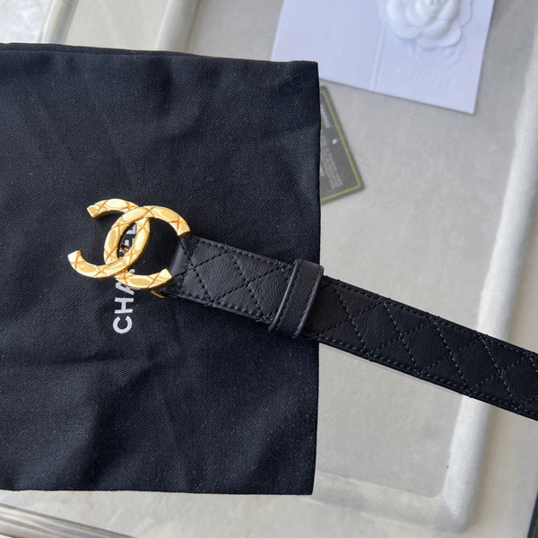 Ceinture Femme CC 3.0CM Cuir de Vachette Noir Boucle Dorée 616605