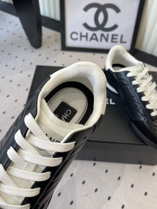 Chanel Coco Baskets Baseball Noir en Cuir de Vachette 611670