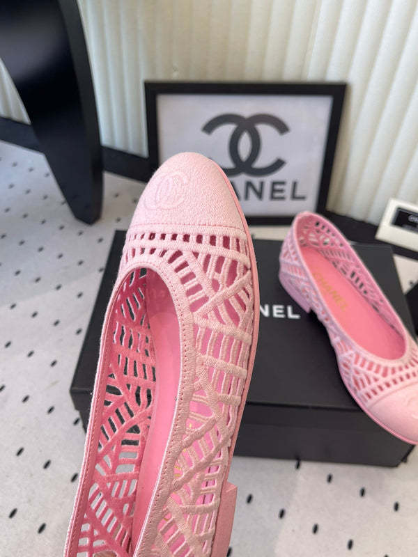 Ballerines Chanel Roses en Raphia Tressé 611584