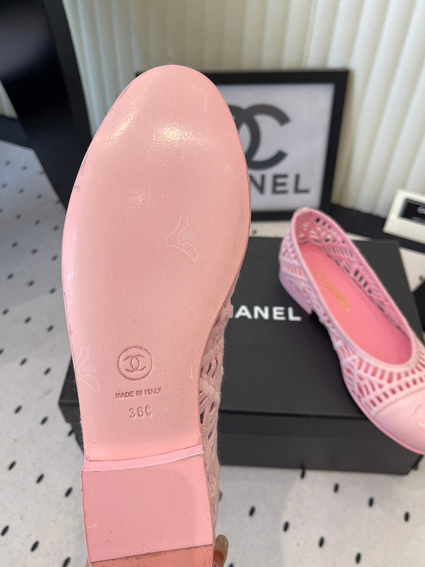 Ballerines Chanel Roses en Raphia Tressé 611584