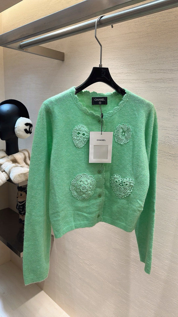 HAUT EN TRICOT VERT MENTHE CHANEL