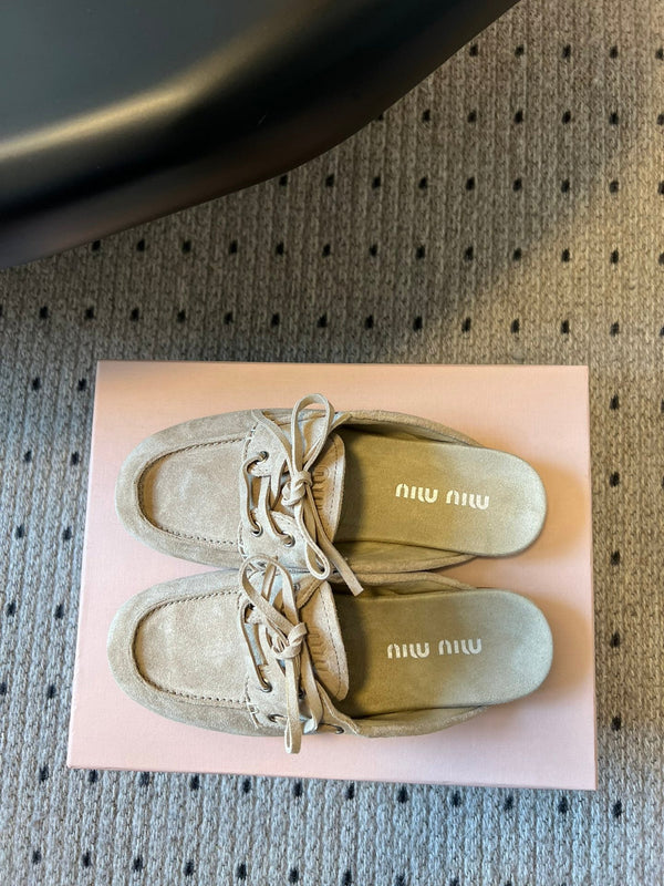 Miu Miu 26SS Mules Light Beige in Fluffing Fur 614561