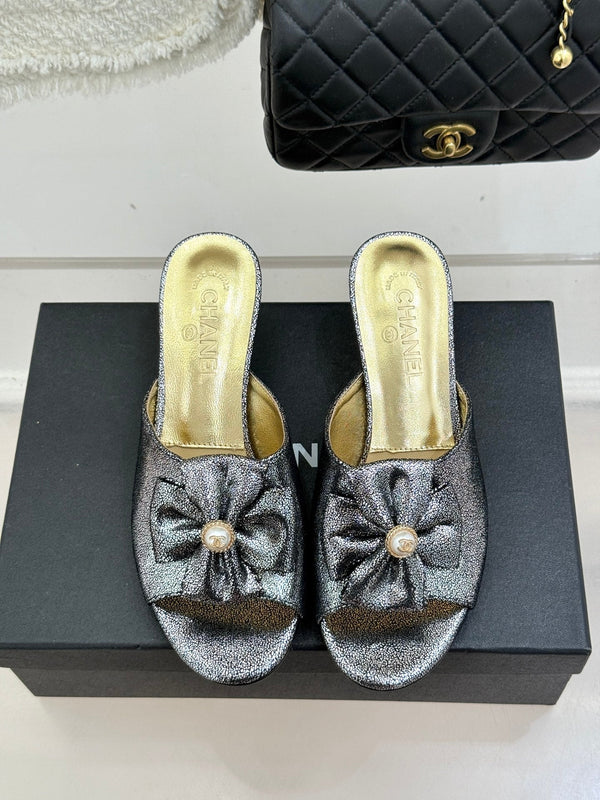 CC 26s Bow Slippers High Heel 35mm Dark Silver Metallic Satin Sheepskin 615747